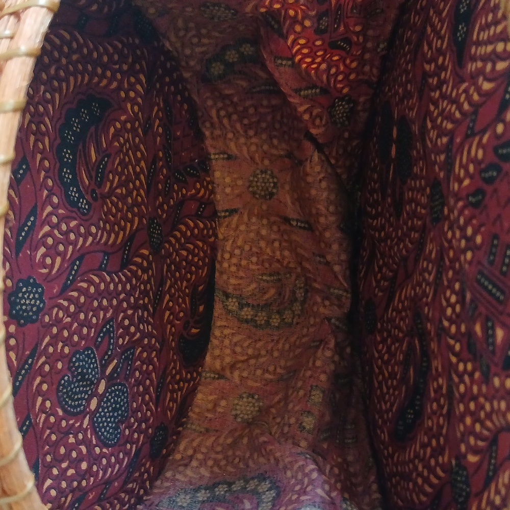 Round Ratton Bag - Picture 3 of 3